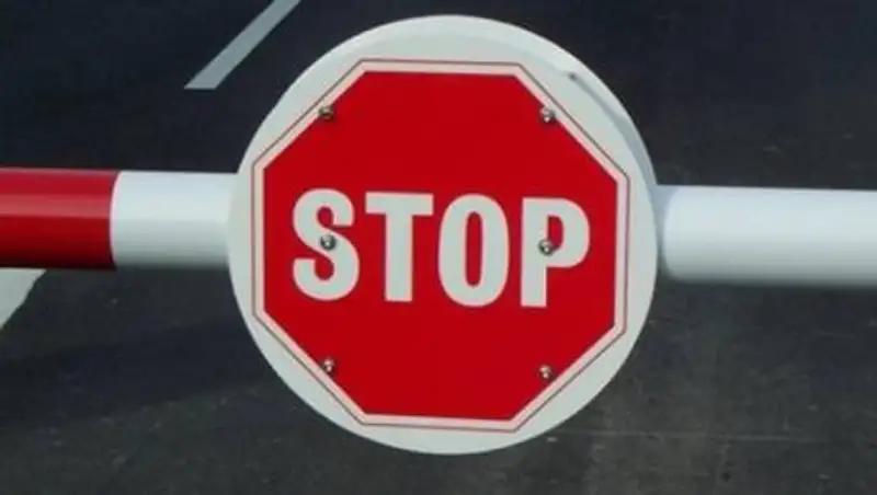 В Нур-Султане ограничено движение для общественного и грузового транспорта