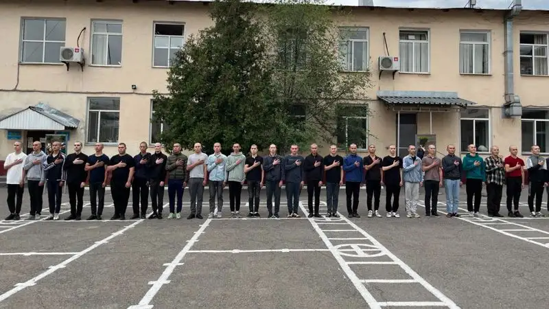 торжественные проводы алматинских призывников, фото - Новости Zakon.kz от 24.05.2023 18:20