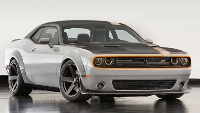 Dodge представил полноприводный Challenger