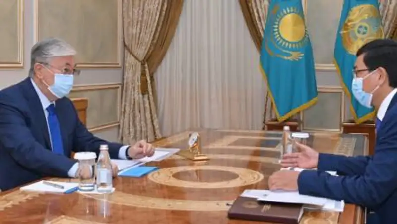 Токаев поручил упростить процедуру отзыва лицензий у недобросовестных вузов