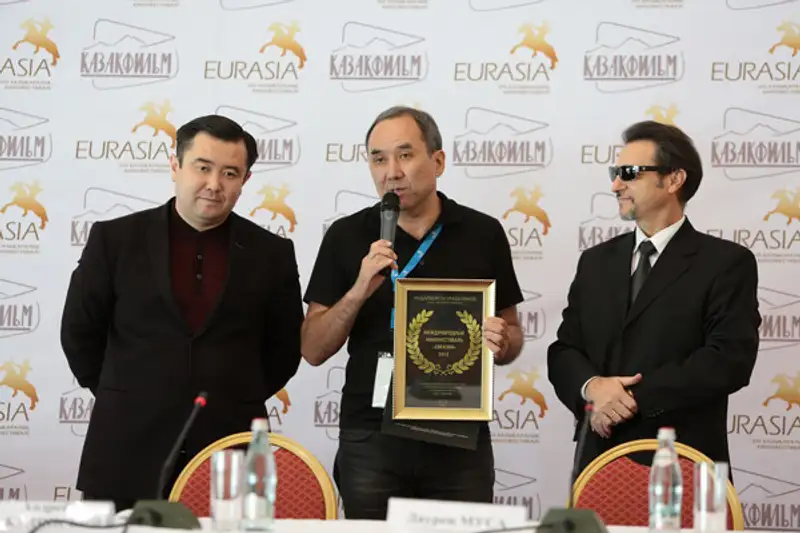 МКФ «Евразия» наградил журналистов за высокий профессионализм (фото)