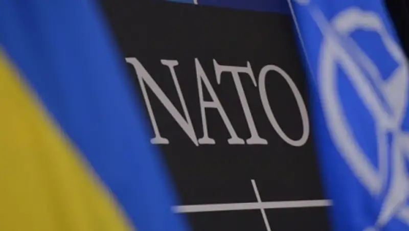 Белый дом: Решение о вступлении в НАТО должны принимать украинцы