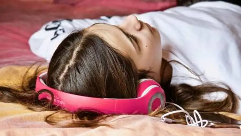 Как избыток свободного времени влияет на чувство благополучия человека