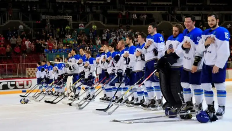 Казахстанские хоккеисты проверят свои силы перед стартом на чемпионате мира