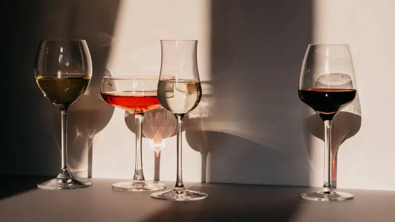 Самопальный алкоголь продавали в магазинах Актюбинской области