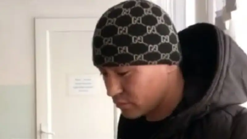 Алматы облысы т&#1201;р&#1171;ындары м&#1201;&#1171;алімні&#1187; жеткіншектерден тая&#1179; жедім деп жала жап&#1179;анын айтады