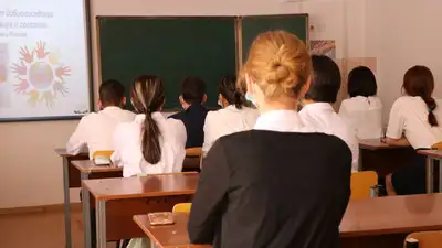 изменились правила приема в казахстанские школы детей иностранцев, фото - Новости Zakon.kz от 06.12.2022 15:16