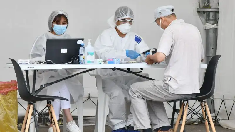 2122 казахстанца продолжают лечиться от COVID-19