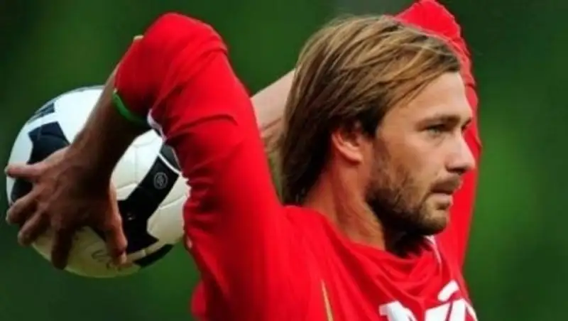 Дмитрий Сычев едет в "Окжетпес"