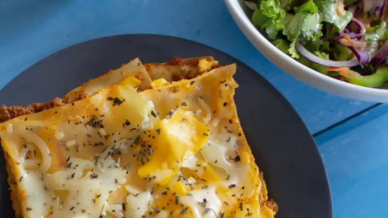 Британские ученые оценили взаимосвязь между цветом тарелок и вкусом еды