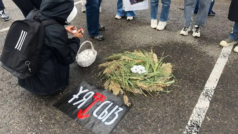 Митинг в Нур-Султане против застройки, фото - Новости Zakon.kz от 20.08.2022 12:41