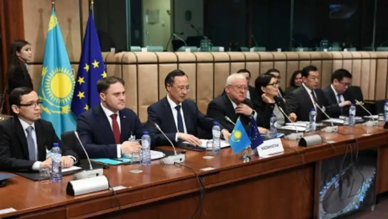 В этом году могут начаться переговоры по облегчению визового режима с ЕС