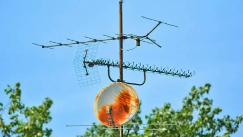 Какое спутниковое ТВ лучше выбрать