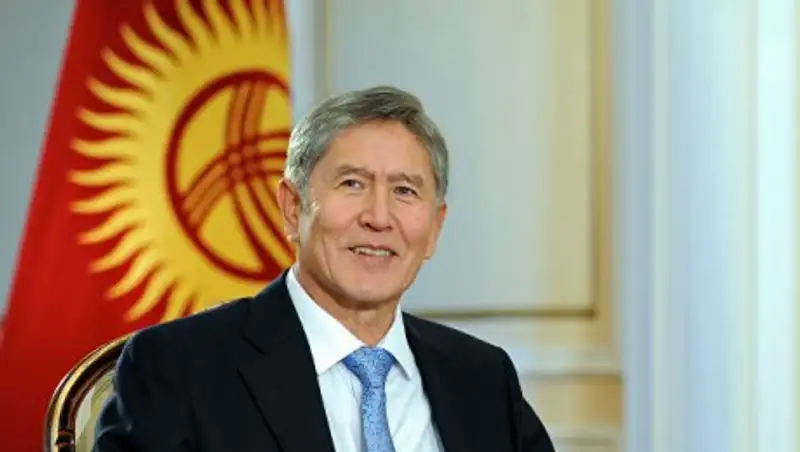 Президент Кыргызстана перед уходом с поста взял отпуск