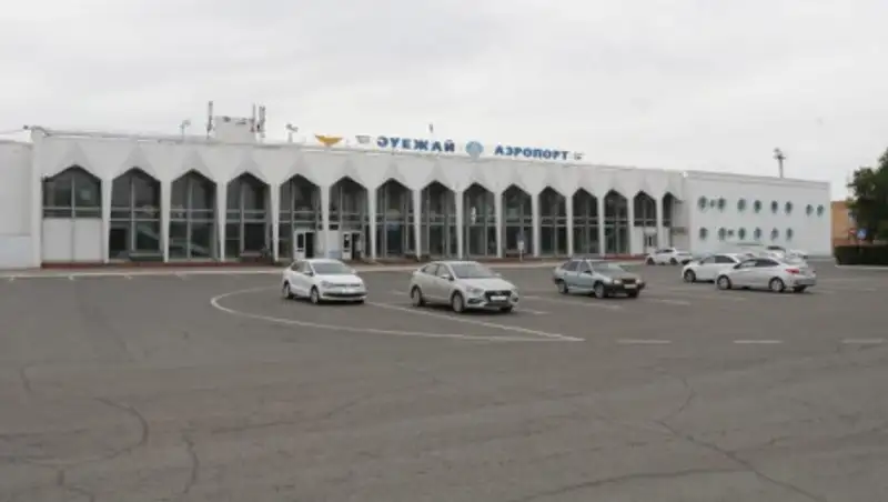 В аэропорту Уральска провалился фундамент