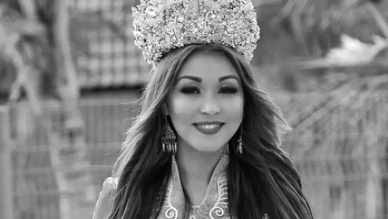 Смерть "Миссис мира": виновник ДТП хочет присматривать за детьми погибшей