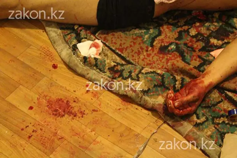 В Алматы 20-летний молодой человек в пьяной ссоре зарезал старшего брата (фото) В Алматы 20-летний молодой человек в пьяной ссоре зарезал старшего брата (фото), фото - Новости Zakon.kz от 07.11.2013 16:38