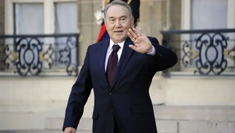 Назарбаев прибыл в Давос для участия во Всемирном экономическом форуме