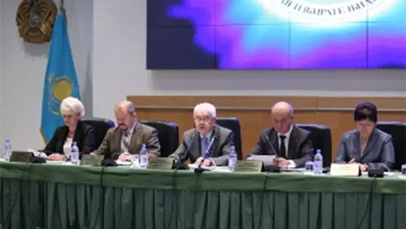 Состав Сената обновился на 75% - К.Турганкулов