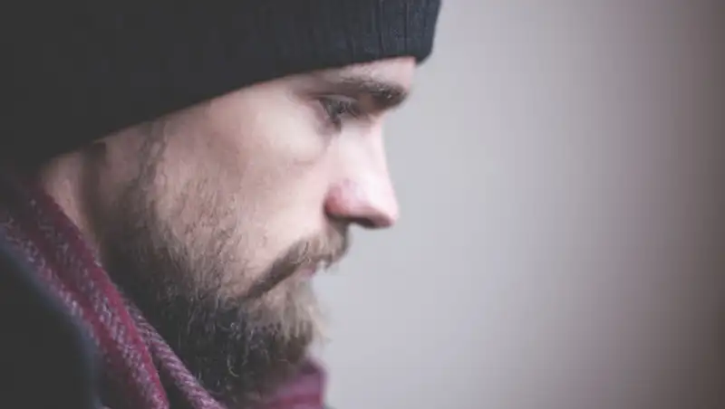 Каждая десятая шапка вызывает рак