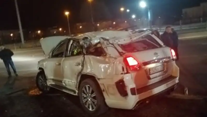 Устроивший ДТП водитель Land Cruiser не является полицейским - ДП Алматы