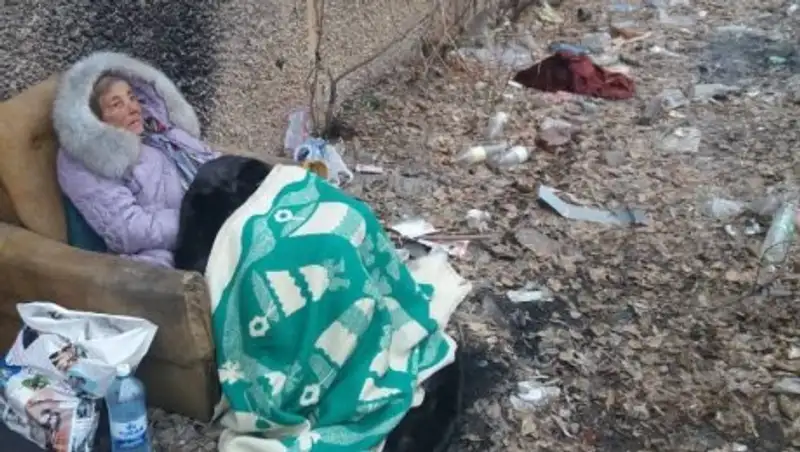 Неходячая жительница Карагандинской области оказалась на улице