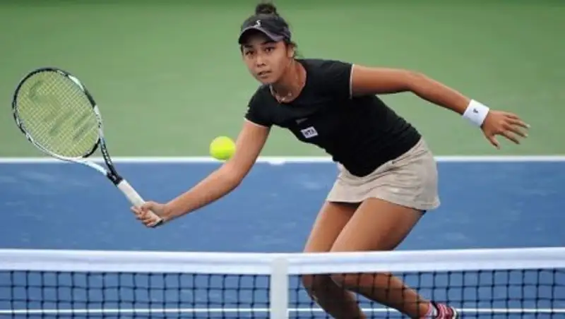 Зарина Дияс проиграла в стартовом круге турнира в Мадриде