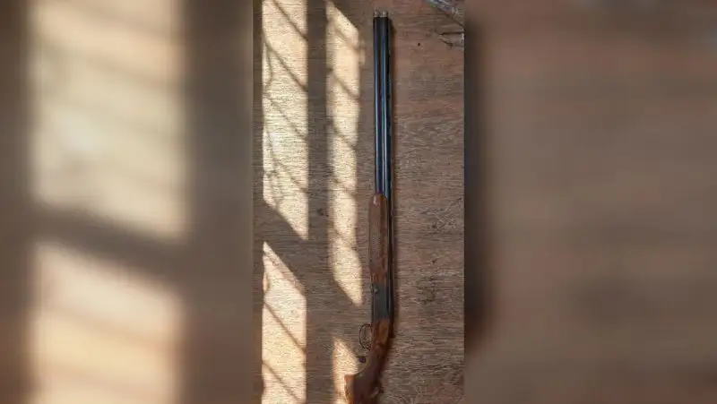 Краденое в январе ружье мародер замуровал в стене — полиция Алматы