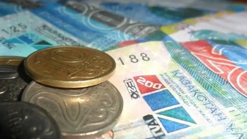 Тенге рассчитывает на поддержку нефти