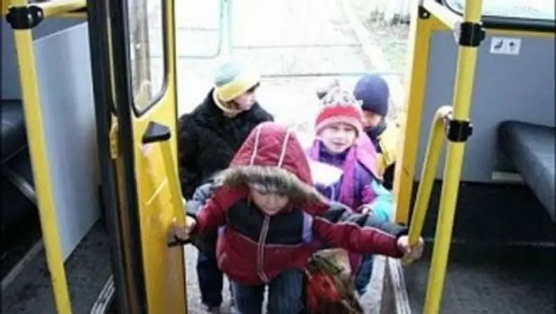 Школьные проездные билеты: цена прежняя