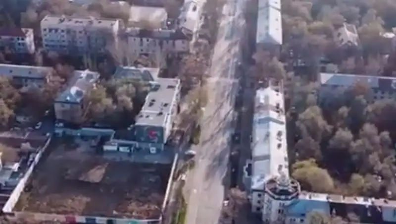 Пустующий Алматы сняли сверху