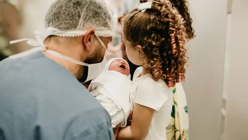 Астролог назвала периоды 2023 года, когда рождаются одаренные дети