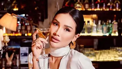 Айжан Байзакова о свекрови: Я буду любить его маму, как свою, фото - Новости Zakon.kz от 23.11.2022 17:26