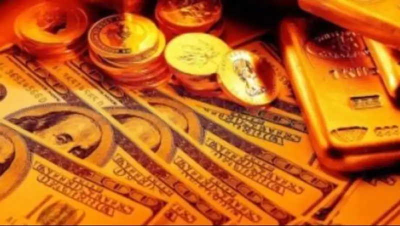 Золотовалютные резервы в марте выросли на 0,3% - Д.Акишев