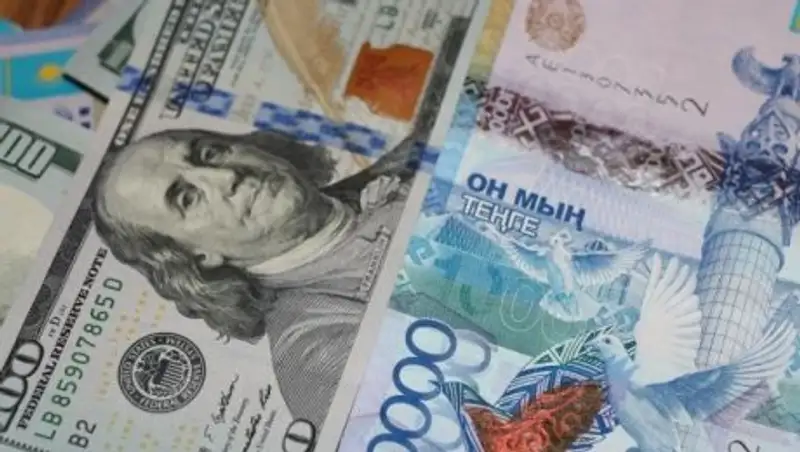 В Нацбанке рассказали о причинах ослабления тенге