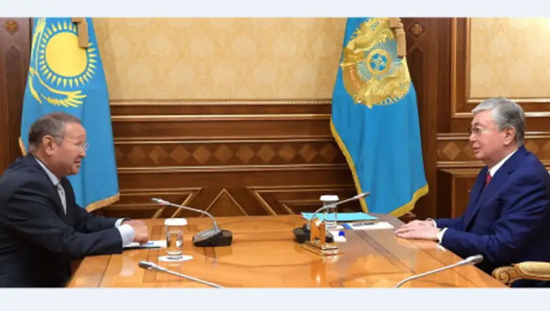 Касым-Жомарт Токаев принял известного археолога Зейноллу Самашева