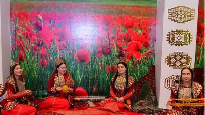 праздник туркменского ковра