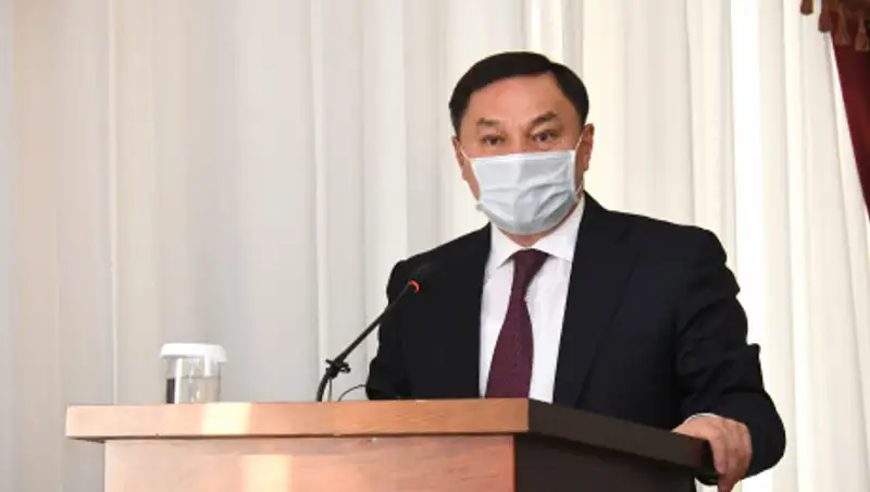 Аким Акмолинской области отчитался перед депутатами