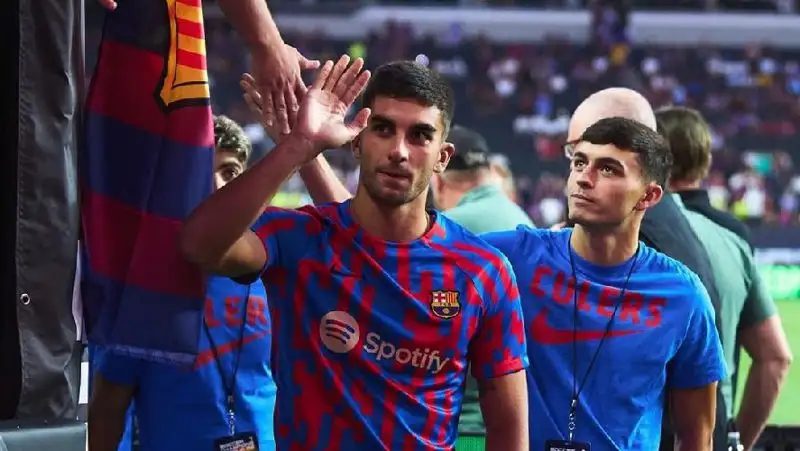 Первое «Эль-Класико» сезона закончилось победой «Барселоны»