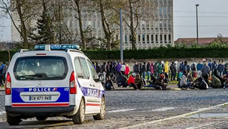 Во французском Кале подрались двести африканцев