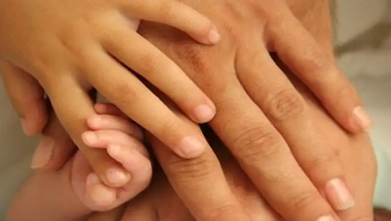 Как повысить репродуктивное здоровье казахстанцев