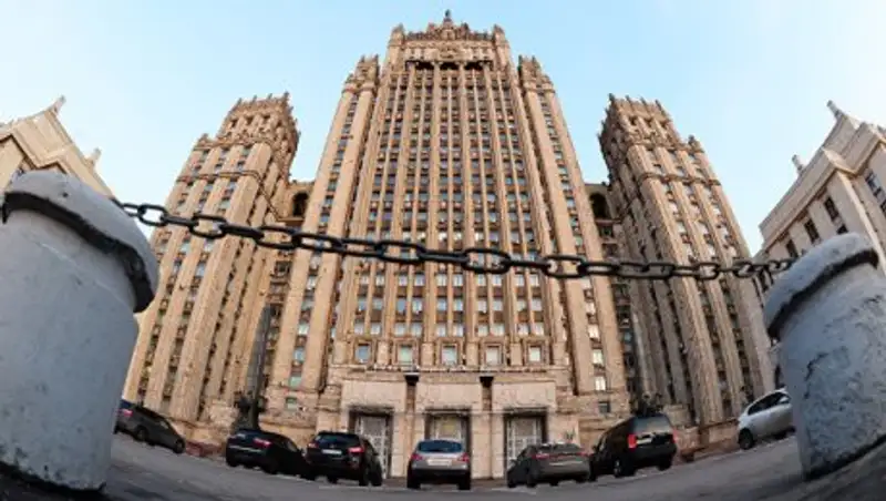 В Москве спокойно относятся к решению Астаны перейти на латиницу