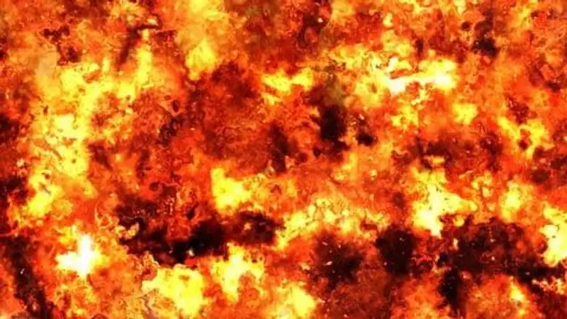 В Китае несколько человек погибли в пожаре на химическом заводе