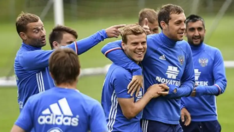 Назван окончательный состав сборной России на чемпионат Европы по футболу