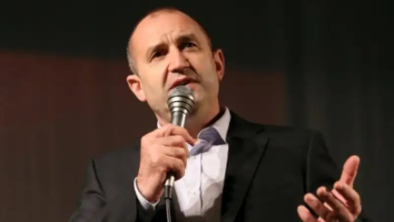 Экзитполы предсказали победу оппозиционера на выборах президента Болгарии