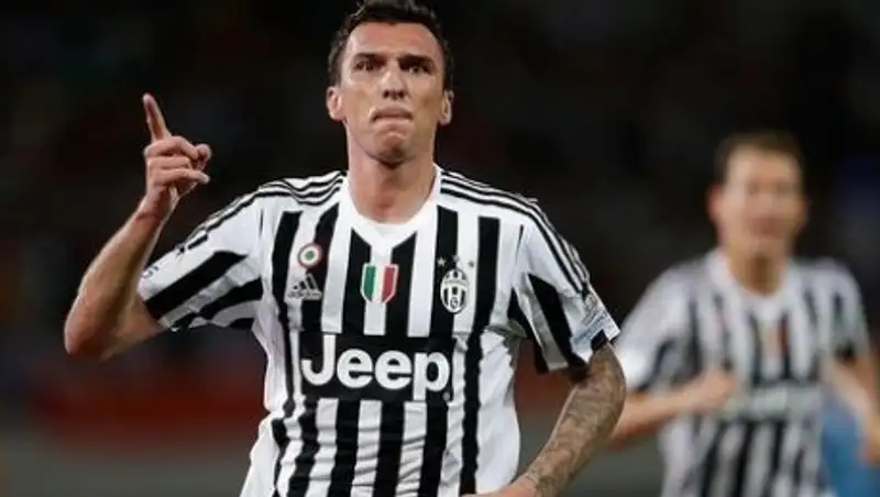 УЕФА назвал лучший гол сезона Лиги чемпионов