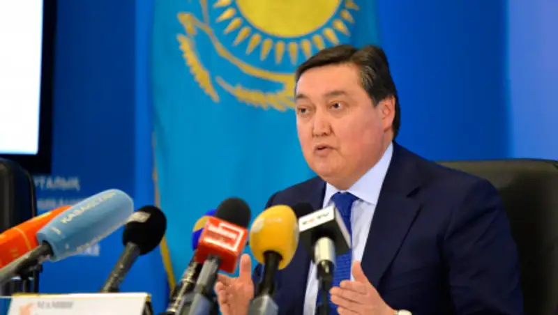Мамин поручил акимам принять меры по стабилизации цен на продукты