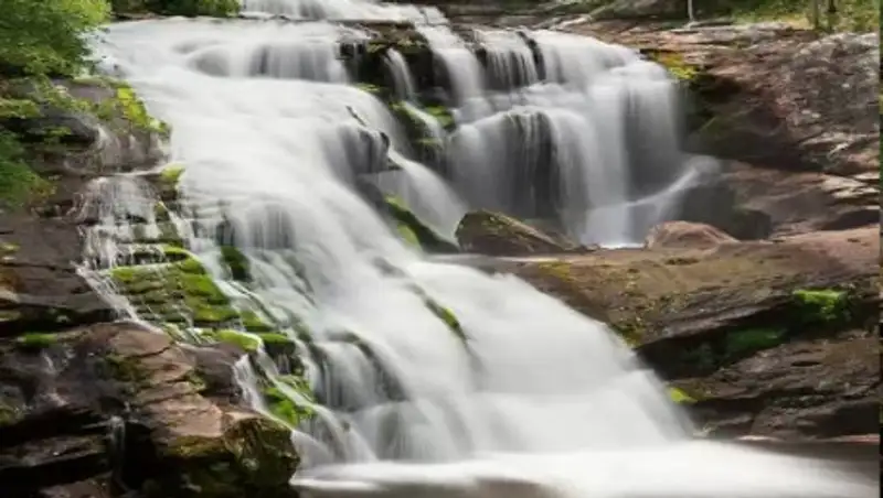 Из-за сильных дождей в ближайшие сутки на реках Алматы возможны паводки