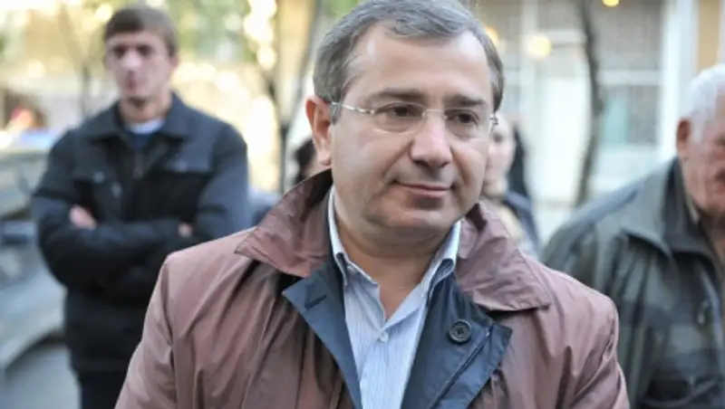 Премьер-министр Абхазии Беслан Бутба подал в отставку