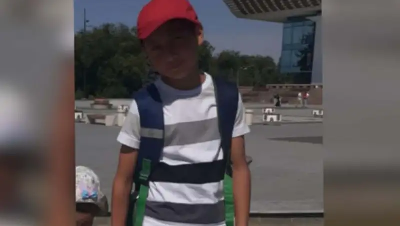 Пропавшего мальчика разыскивает полиция Алматы